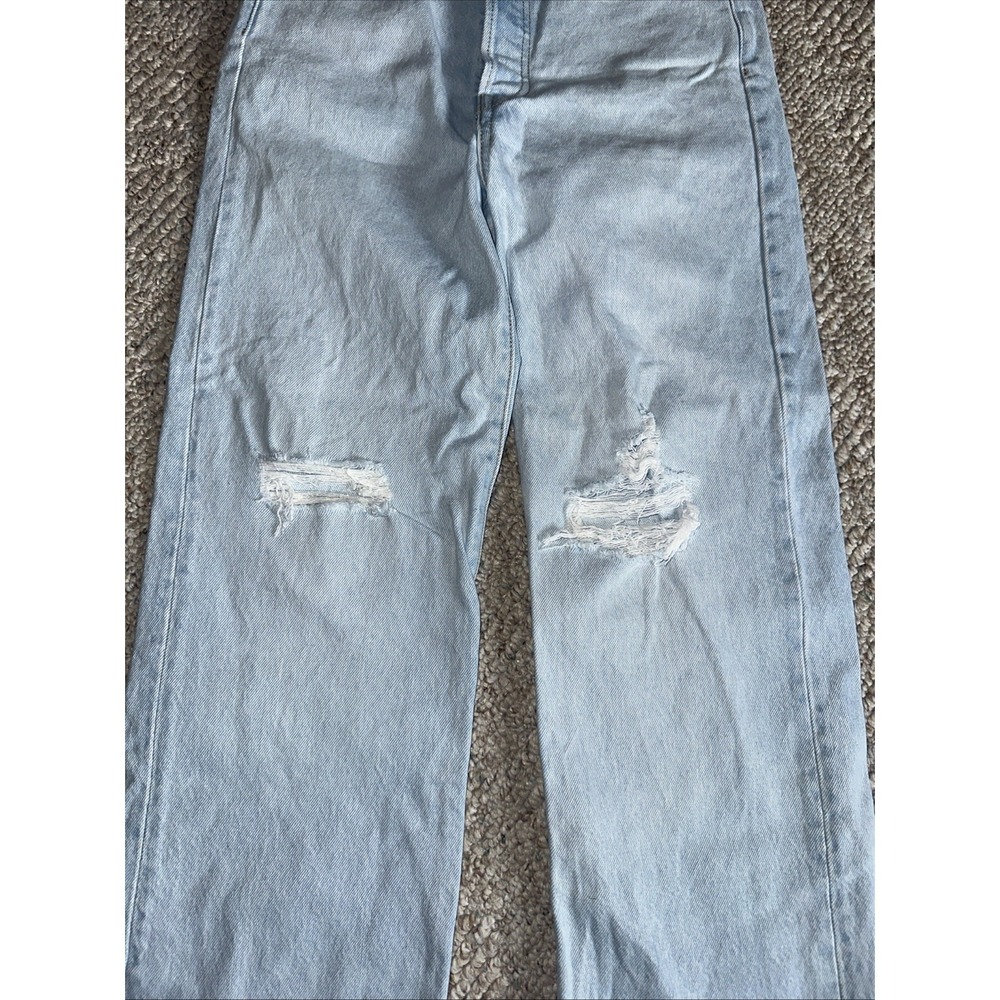 Womens Levi's Ribcage Straight Ankle Jeans 25 Light Wash Distressed Premium EUC - Picture 4 of 8